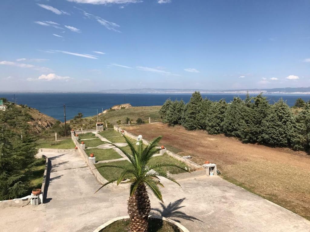 Villa Korais Luxury 3Br Apt With Sea View Солун Екстериор снимка