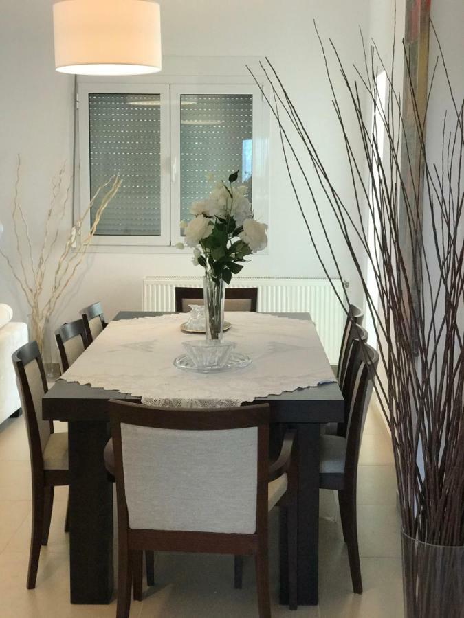 Villa Korais Luxury 3Br Apt With Sea View Солун Екстериор снимка