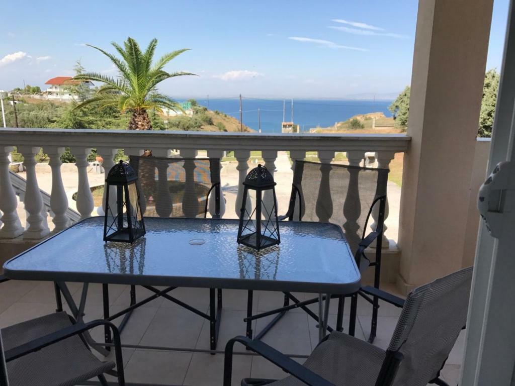 Villa Korais Luxury 3Br Apt With Sea View Солун Екстериор снимка