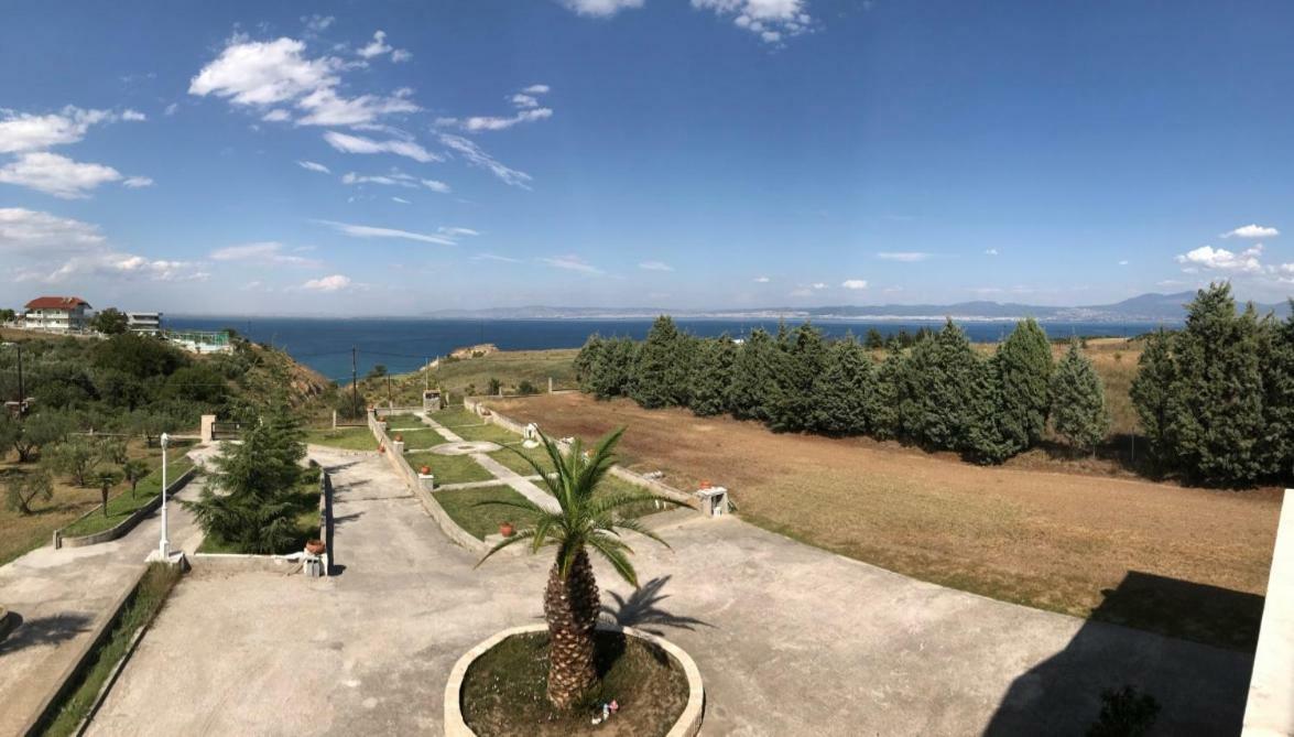 Villa Korais Luxury 3Br Apt With Sea View Солун Екстериор снимка